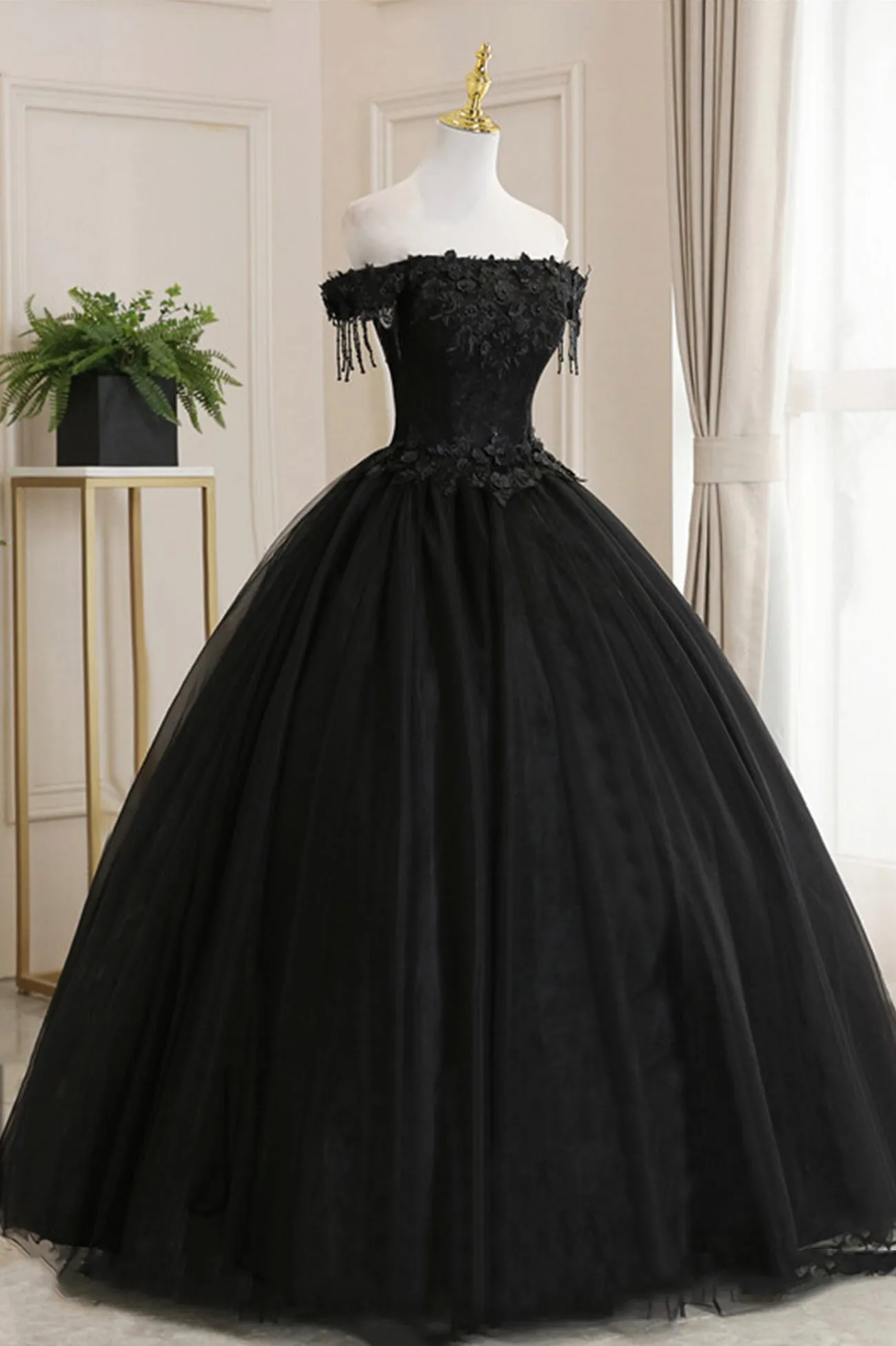 Black Tulle Lace Off the Shoulder Prom Dress Black A-Line Evening Dress