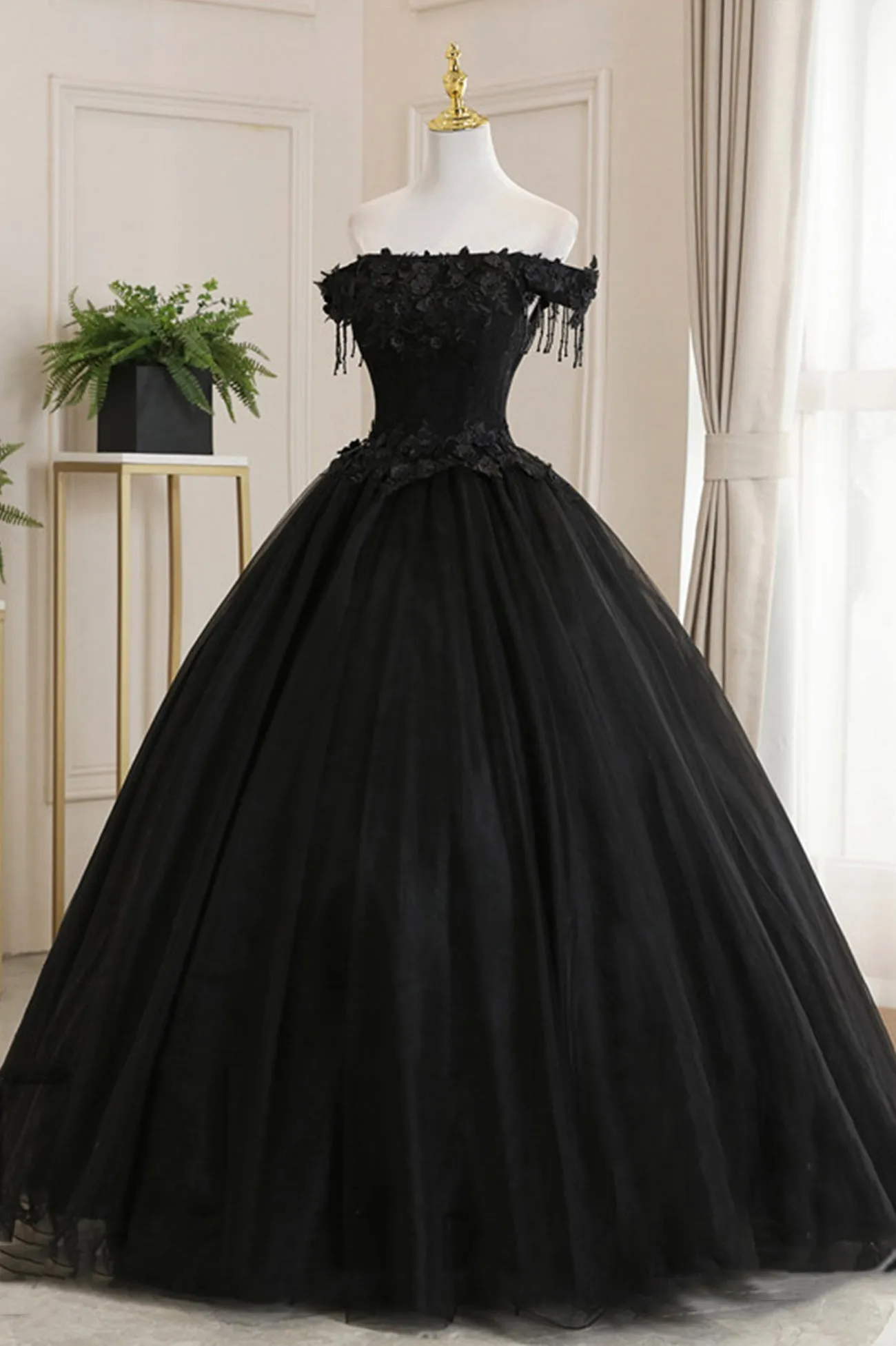 Black Tulle Lace Off the Shoulder Prom Dress Black A-Line Evening Dress