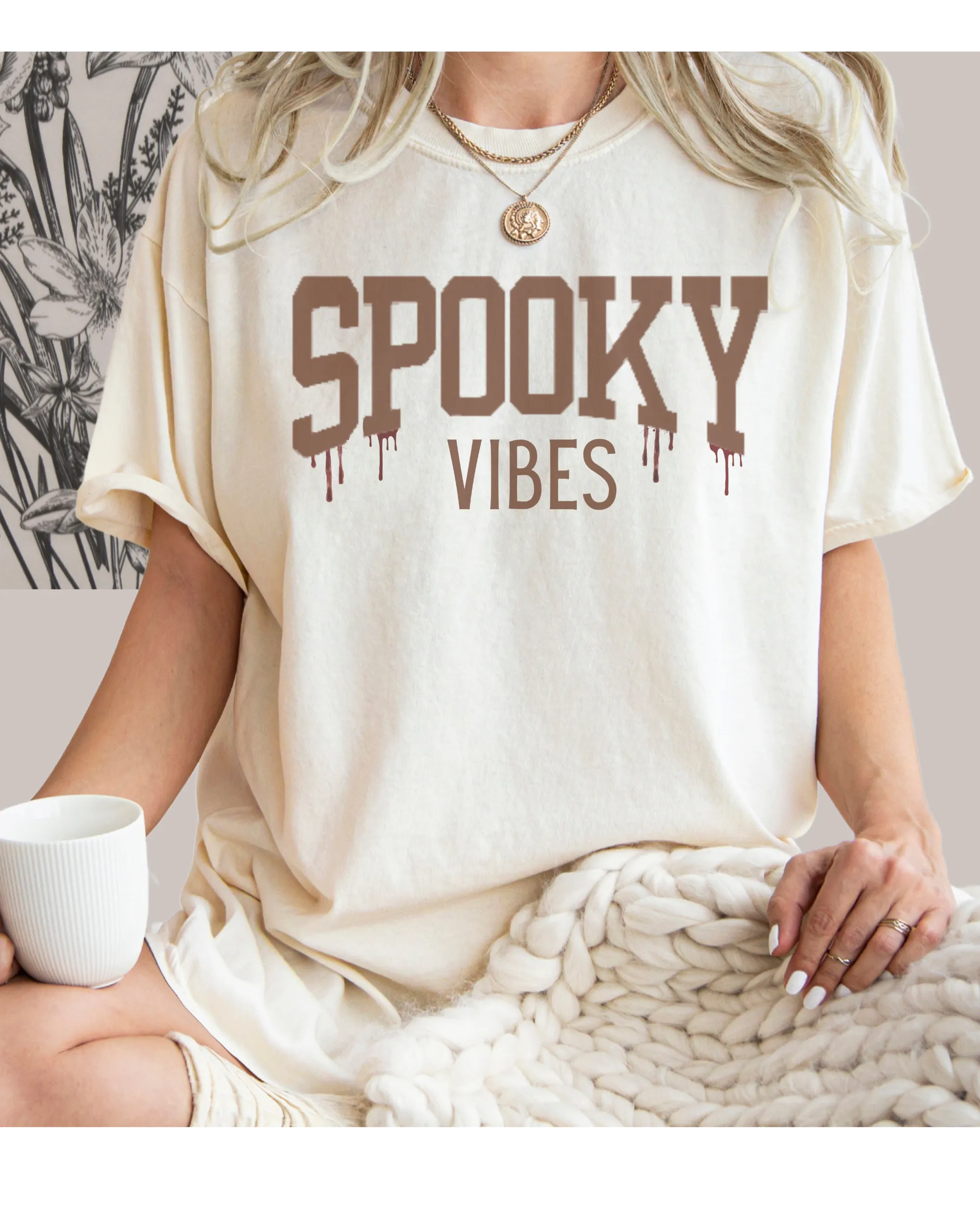 Halloween Spooky Vibes Comfort Colors® T-Shirt Women's Fall Halloween Colors T-Shirt