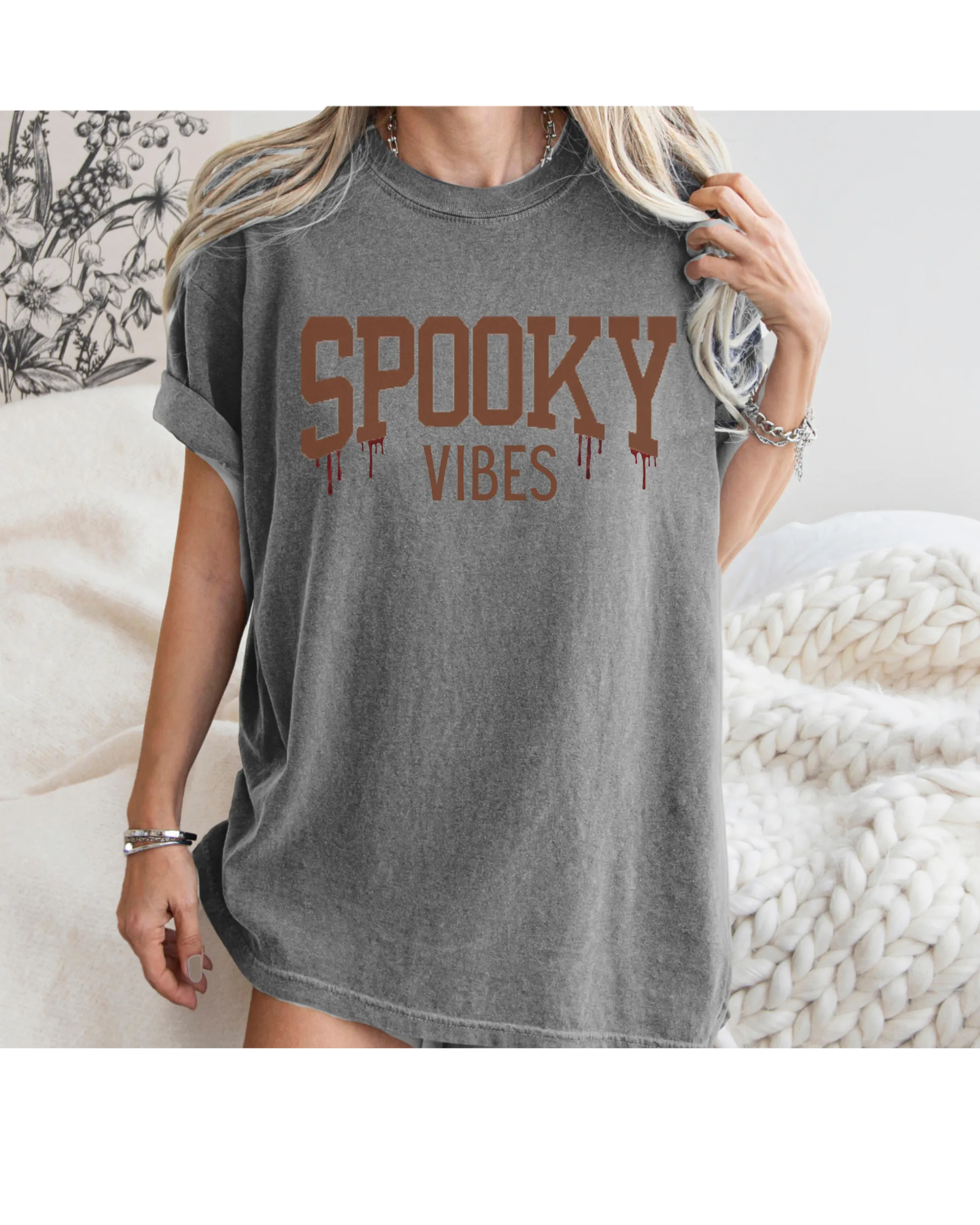 Halloween Spooky Vibes Comfort Colors® T-Shirt Women's Fall Halloween Colors T-Shirt