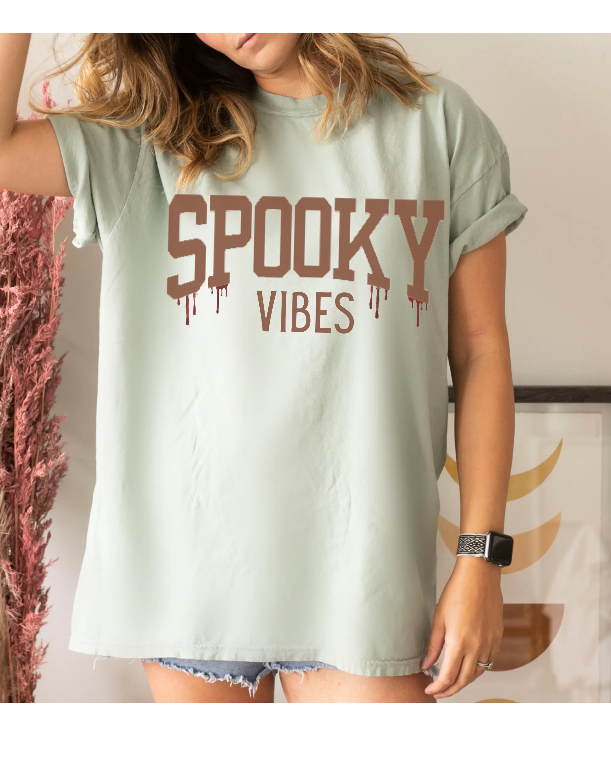 Halloween Spooky Vibes Comfort Colors® T-Shirt Women's Fall Halloween Colors T-Shirt